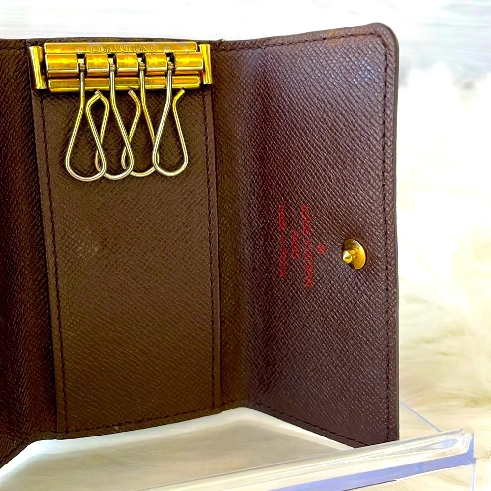 Louis Vuitton Damier Ebene Key‎ Holder